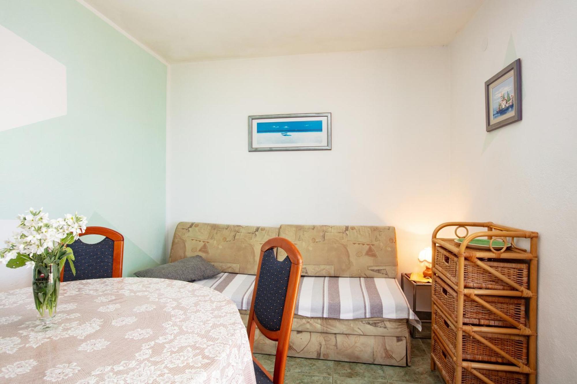 Apartments By The Sea Drage, Biograd - 19189 Pakostane Phòng bức ảnh